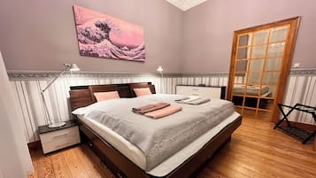 1 Schlafzimmer, Zimmersafe, Schreibtisch, BĂŒgeleisen/BĂŒgelbrett