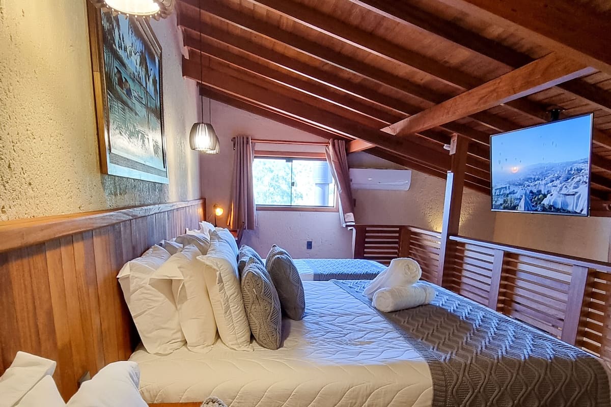 Premium Room | 2 bedrooms, Egyptian cotton sheets, premium bedding, minibar