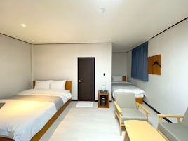 Superior Twin Room | Down comforters, free WiFi