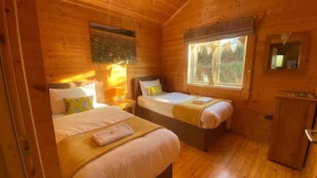 2 bilik tidur, Wi-fi percuma, cadar katil