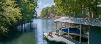 New! Main Lake View, Spacious Deck, Firepit, Dock