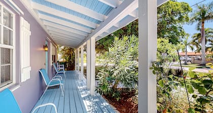 Enchanting dog-friendly beach bungalow with patio, fireplace, deck, AC, & W/D