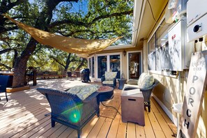 Terrace/patio - Spacious dog-friendly home settled on a serene property with wrap-around porch (Wimberley)