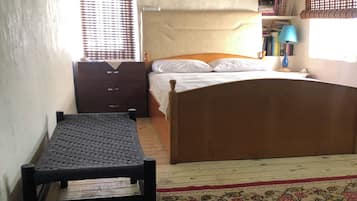 2 habitaciones, decoración personalizada y muebles diferentes