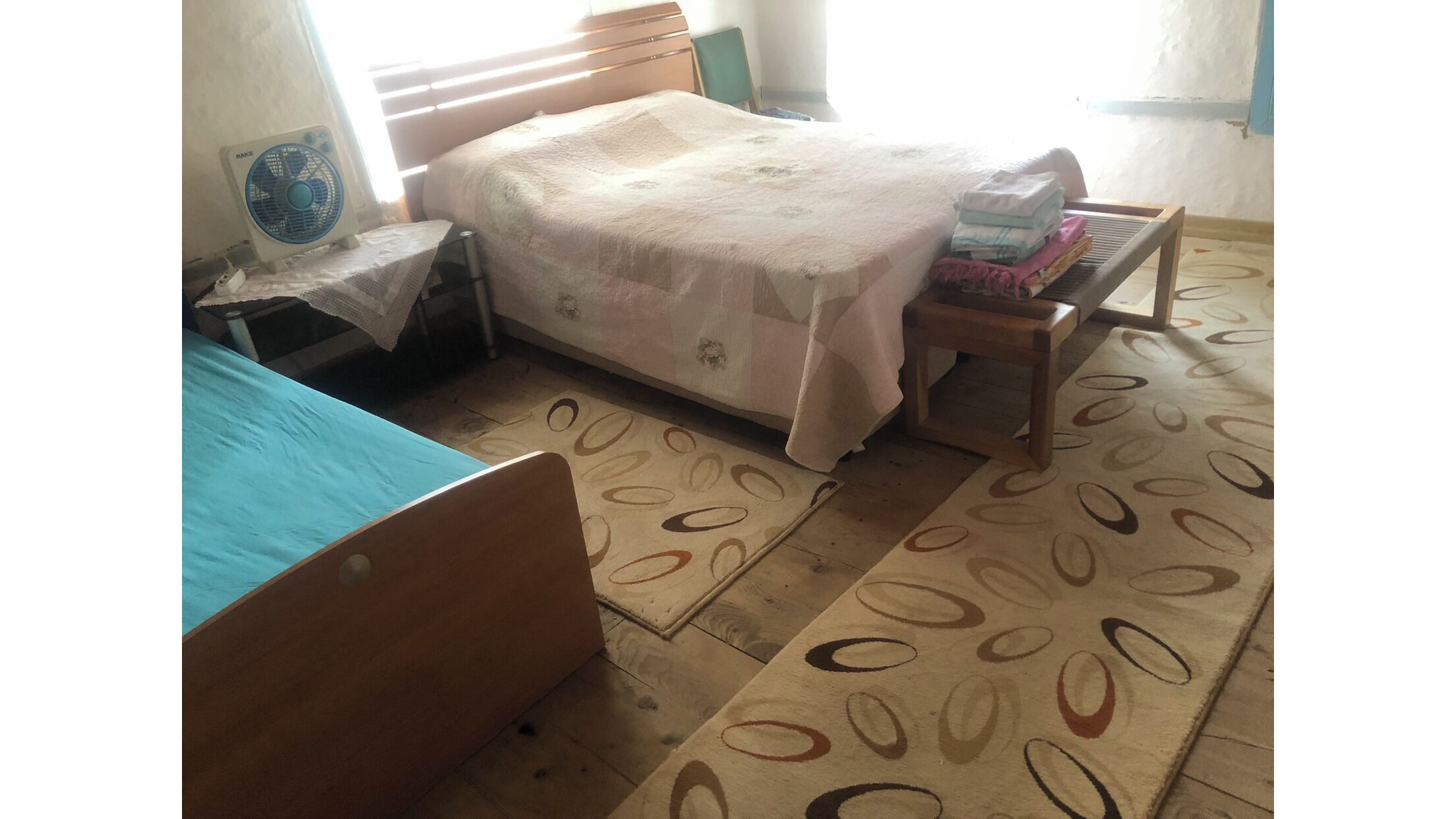 Traditional Duplex | 2 bedrooms, individually decorated, individually furnished, free WiFi