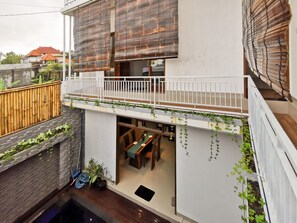 Front of property - Sunny Apartico Villa (Ungasan)