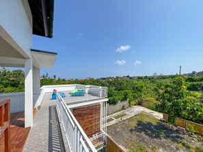 Front of property - Sunny Apartico Villa (Ungasan)