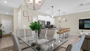 Unclassified image, 5 of 55, button - 4 BD/ 3 BA/ Storey Lake (4817 LL) (Kissimmee)