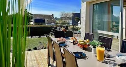 Maison Bord de mer Avec Terrasse vue mer
