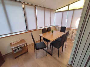Dining - Holiday home with pool, air conditioning and Internet (Siófok)