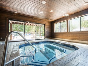 Outdoor pool - Cozy Canyons Condo, walkable to Cabriolet Gondola! Washer and dryer in unit. (Park City)