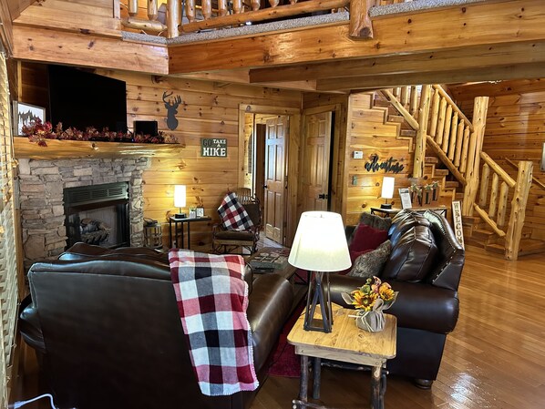 スマートテレビ、暖炉、テレビゲーム