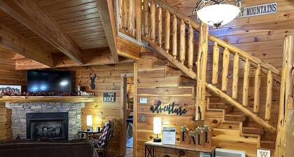 Alpine Adventure - Mountian home close to attractions!