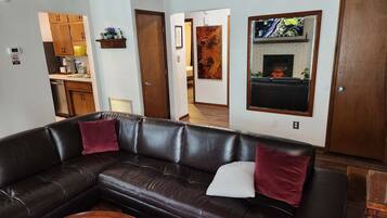 Télévision, cheminée