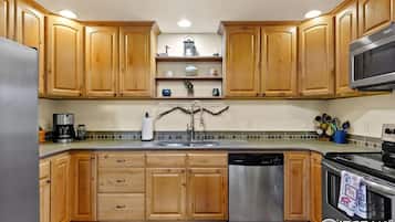 Microwave, oven, stovetop, dishwasher