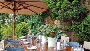 Exterior - The Great Gatsby Houghton (Johannesburg)