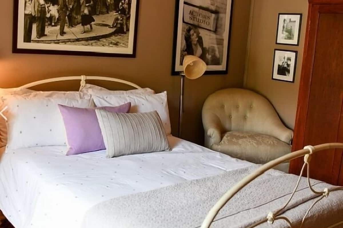 Comfort Single Room | Free WiFi