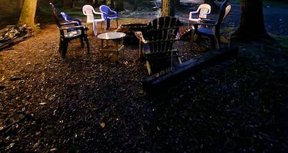 Cabin in Waterville- conv location, close to rail trail and Big Pine Creek