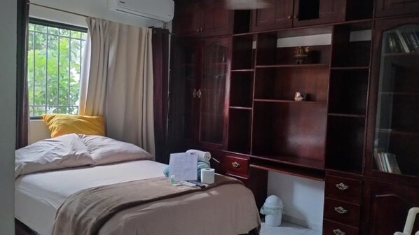 4 chambres, Wi-Fi, literie fournie