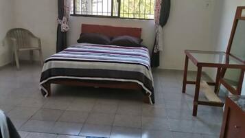 4 bedrooms, WiFi, bed sheets