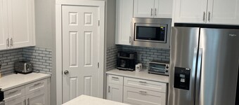 Spacious Estate near Downtown Fort Worth Entertainment, Medical Districts, TCU