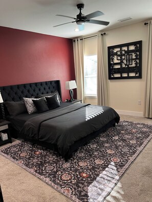 4 Schlafzimmer, Bügeleisen/Bügelbrett, kostenloses WLAN, Bettwäsche