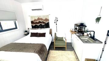 Egyptian cotton sheets, premium bedding, down comforters