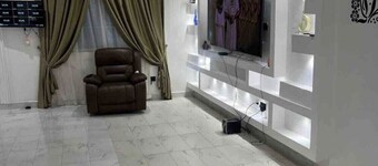 A beautiful home in a quiet residential area. Close to everything.