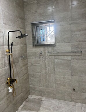 Dusch, handdukar och tvål