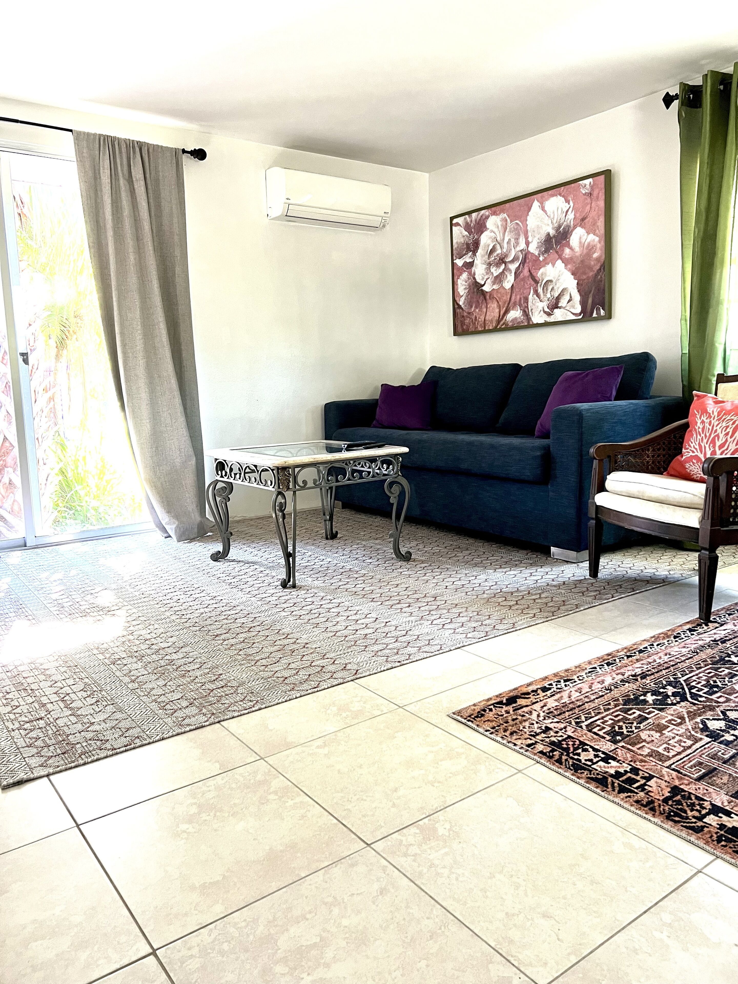 Cozy Gulf Coast Apartment- 5mins from Nokomis Beach and Inter coastal 