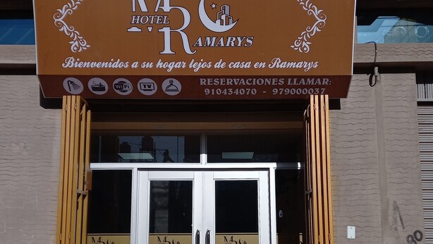 Unclassified image, 1 of 5, button - hotel ramarys  (Juliaca)