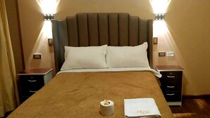Unclassified image, 3 of 5, button - hotel ramarys  (Juliaca)