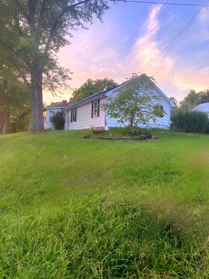 Exterior - Happy Place on Furnace Mountain (Stanton)