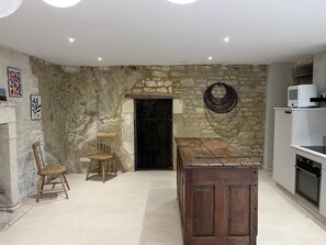 Dishwasher - Le Troglo du Château - BEAUMONT SAINT CYR (BEAUMONT SAINT CYR)
