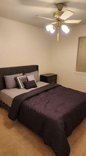 3 Schlafzimmer, Bügeleisen/Bügelbrett, WLAN, Bettwäsche