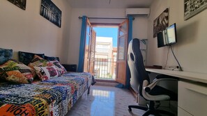 3 bedrooms, iron/ironing board, travel crib, free WiFi