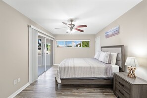 3 chambres, fer et planche à repasser, lit parapluie, Wi-Fi gratuit