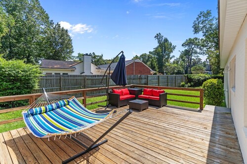 Stunning Modern 4 Bedroom House Center of Wilmington-NO cleaning fee!