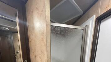 Handdoeken, zeep, toiletpapier