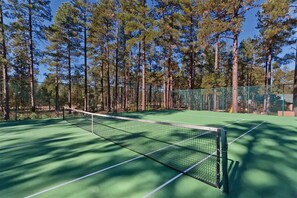 Sports court - 2 Bedroom Condo, Sleeps 6, Kitchen, White Mountains, Skiing at Wyndham Pinetop! (Pinetop-Lakeside)