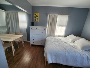 1 chambre, Wi-Fi gratuit, draps fournis