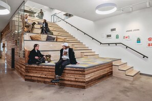 Interior - Fir Tree House 307 (Traverse City)