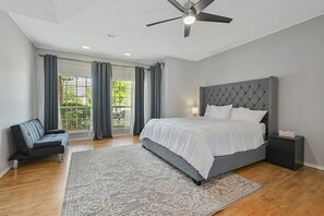 5 多间卧室、熨斗/熨衣板、免费 WiFi、床单