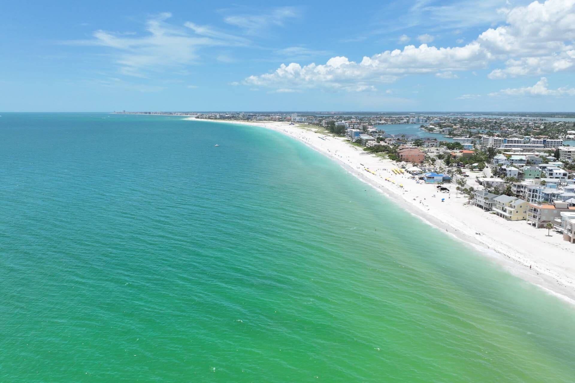 Beach nearby, beach towels, motor boating, fishing