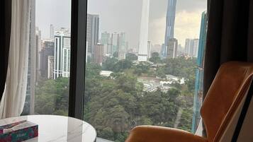 Egyptian cotton sheets, premium bedding, minibar, in-room safe