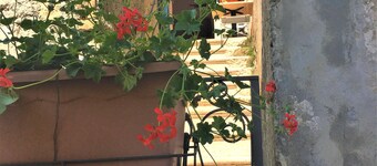 Lovely apartment in a small hamlet, a15-minute drive from Lake Garda.