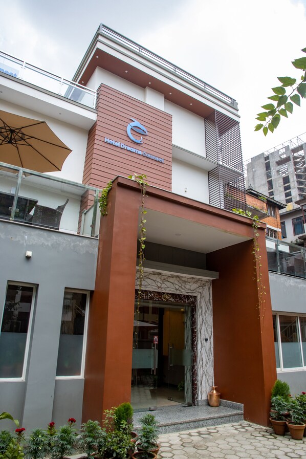 Front of property - HOTEL DREAMS CONNECT (Kathmandu)