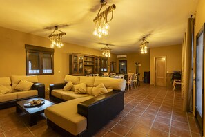 Dining room - Casa Rural Abuelo Mauri 4 Estrellas  (Mascaraque)