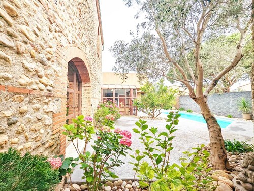 L'hacienda, Maison De Caractère Avec Piscine et Jardin Paysager