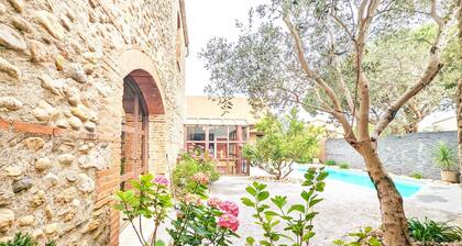 L'hacienda, Maison De Caractère Avec Piscine et Jardin Paysager